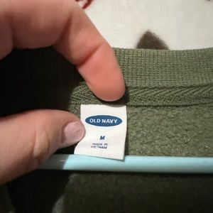 Old Navy pullover